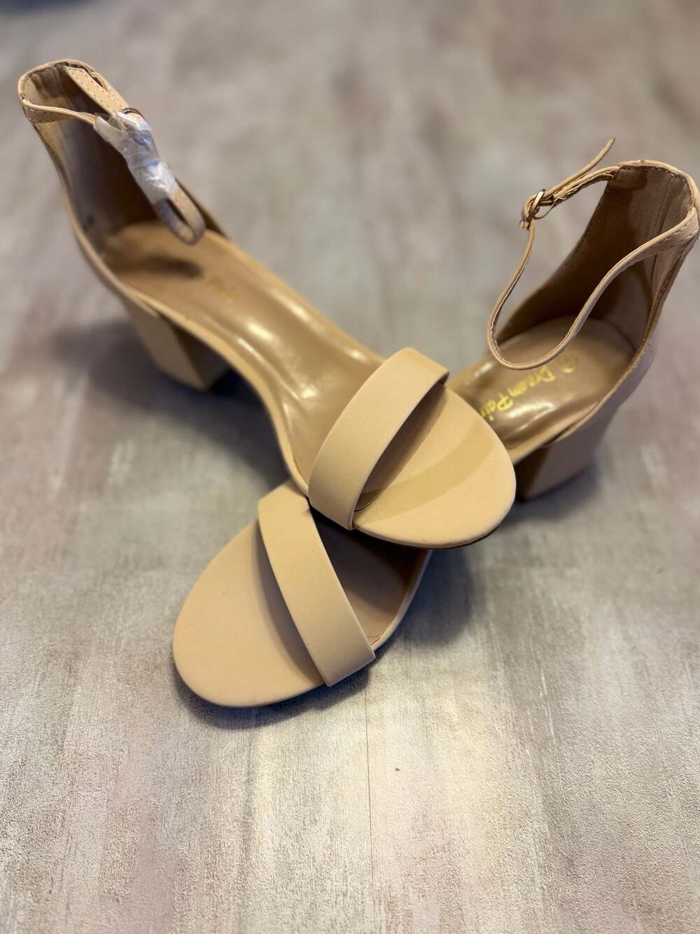 Dream Pairs Women's Nude Ankle Strap Block Heel Sandals Size 8.5